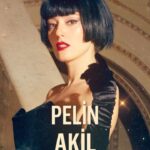 Pelin Akil Instagram - Çok heyecanlıııııı… Broadway in İstanbul projemiz 13 Mayıs Cumartesi akşamı sizlerle buluşuyor. İlk oyunumuzun muhteşem heyecanına ortak olmak isterseniz biletlerimiz an itibariyle satışta. Profilimdeki linkten hemen yerinizi en güzel yerden alabilirsiniz ❤️ 🎭 @nkprojeler