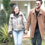 Pelin Akil Instagram - #işbirliği - Bazen tek ihtiyacımız olan şey, kocaman bir gülümseme 😀 Vivident Insta White, geliştirdiği yeni teknolojisi Blue System ile sizlere anında daha beyaz gülüşler sunuyor. Sağladığı geçici renk kontrastıyla, siz de hemen dişlerinizin doğal beyazlığını Vivident Insta White ile ön plana çıkartın! #VividentInstaWhite #AnındaDahaBeyazGülüşler @vividenttr