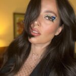 Pelin Akil Instagram - Şimdi Beyonce düşünsün 🐈‍⬛ İyi bayramlar 🍭 Warsaw, Poland