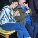 Pelin Akil Instagram - Bazı insanların yeri ayrıdır hayatınızda. Sevdiğiniz ve yapmak istediğiniz şeyleri sizden önce yapmış duayen biri vardır ve hep de karşınıza çıkar, gerçekten kalbinde yapmak istediğin şeyi unutmaman için seni hatırlatır gibi. Ama o bunun hiç farkında bile değildir. O kişi @haldundormen işte benim için. Müzikal geçmişine, azmine, yıllarını vermesine, hiç durmadan çalışmasına,merhametine , sevgisine hayran olduğum canım hocam (ki hoca denmesini hiç sevmez :) ) iyi ki doğdunuz sizi çok seviyorum. -Haldun abi burayı değiştirsek mi , yapamayacağım sanki -Yaparsın şekerim (Yaptı) ☺️ 😍 @haldundormen