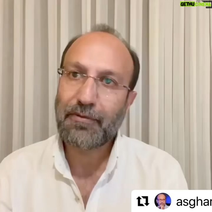 Penélope Cruz Instagram - #Repost @asgharfarhadiofficial This is Asghar Farhadi, the filmmaker. You must have heard recent news from Iran and seen images of progressive and courageous women leading protests for their human rights alongside men. They are looking for simple yet fundamental rights that the state has denied them for years. This society, especially these women, has traveled a harsh and painful path to this point, and now they have clearly reached a landmark. I saw them closely these nights. Most of them are very young; Seventeen years old, twenty years old. I saw outrage and hope in their faces and in the way they marched in the streets. I deeply respect their struggle for freedom and the right to choose their own destiny despite all the brutality they are subjected to. I am proud of my country’s powerful women, and I sincerely hope that through their efforts, they reach their goals. Through this video, I invite all artists, filmmakers, intellectuals, civil rights activists from all over the world and all countries, and everyone who believes in human dignity and freedom to stand in solidarity with the powerful and brave women and men of Iran by making videos, in writing or any other way. This is a human responsibility, and it can further strengthen Iranian’s hope in achieving this beautiful and monumental goal they are seeking here, the country where I have no doubt women will be the groundbreakers of the most significant transformations. For a better tomorrow. Asghar Farhadi #MahsaAmini (ترجمه فارسی متن در کامنت‌ها)