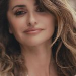 Penélope Cruz Instagram – Very excited to join @geox as their new brand ambassador. 
Feeling good and looking good without giving up on comfort is easy with @geox  Also, looking forward to share with you all in the near future the capsule collection that @monicacruz and I created together for the brand. Hope you will like it!! 💕