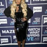Phaedra Parks Instagram - Tune in to @bravotv at 9pm for a new episode of #MarriedtoMedicine and watch me on #WWHL with @bravoandy at 10pm with @therealcandiace 🥳🎉 Mua: @makeupbylatisha Hairstylist: @tb_hairstylist Wardrobe Stylist: @fiskanistyle New York, New York