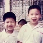 Phakphum Romsaithong Instagram - ,,, “มาย แล้ววันนี้ไม่พาน้องมาด้วยหรอ?” “คนไหนพี่ คนไหนน้อง?” เหมือนเป็นพี่ตั้งแต่เด็กจนถึงปัจจุบัน🤣 ,,, . . #32ปีที่เป็นพี่ 5555 เทศบาลเมืองกาฬสินธุ์