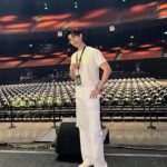 Phakphum Romsaithong Instagram - ,,, Valuable Time In Taipei😊 ,,, Til We meet Again💚 . . #TheMagicalMansuang 臺北流行音樂中心 Taipei Music Center