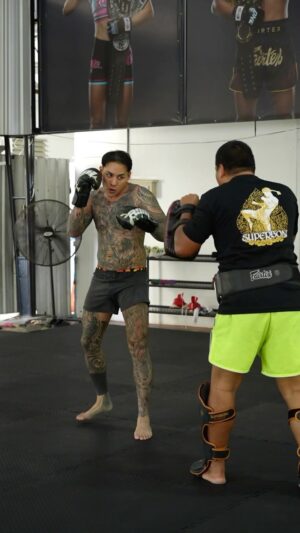 Pharanyu Rojanawuttitham Instagram - We were thrilled to have @tack_pharunyoo join us in our Muay Thai class! Can’t wait for the next session! 🥊🙌