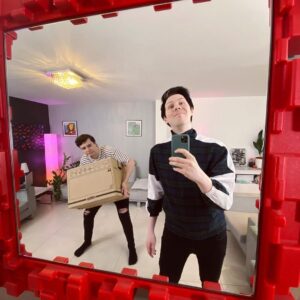 Phil Lester Instagram - Say goodbye to everything in this image (apart from Dan) because WE’RE FINALLY MOVING

(AD) Thank you to everyone who has listened to us on @stereo for the last 8 weeks!! We’re going live at 9pm tonight for a fun FINALE show and you can listen back to them any time on our profiles (link in bio)