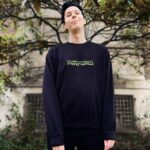 Phil Lester Instagram – I’ve made some spooky Autumn merch! 👻🍂🕯🔮 ft. Tarot long sleeve, scented candle, plant killer sweater and a pumpkin spiced hot chocolate! 

Get cosy over at amazingphilshop.com //
USA us.amazingphilshop.com