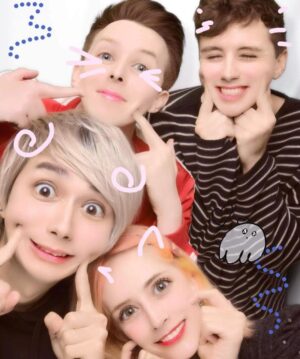 Phil Lester Instagram - More terrifying purikura with @mimeiland @duncanthegreat @danielhowell 🇯🇵✨📸