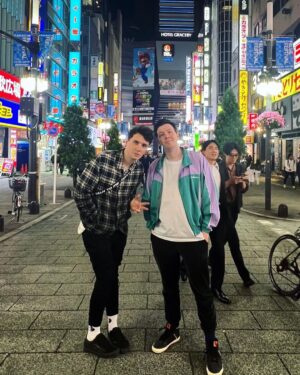 Phil Lester Instagram - Phan back in Japan!