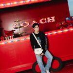 Phuwin Tangsakyuen Instagram - Coach launches ’Coach Holiday Pop Up‘ to celebrate the festive season at ICONSIAM. Catch sight of the Christmas tree and various photo corners set up by Coach to welcome visitors, providing a unique experience and creating an atmosphere of celebration to usher in the new year. #CoachHoliday #CoachNY #ICONSIAM
