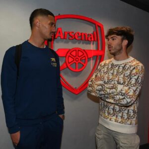 Pierre Gasly Instagram - William Saliba 🤝 Pierre Gasly 🇫🇷