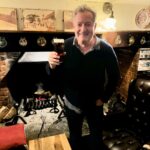 Piers Morgan Instagram - Cheers haters! 🍺 The Royal Oak Newick