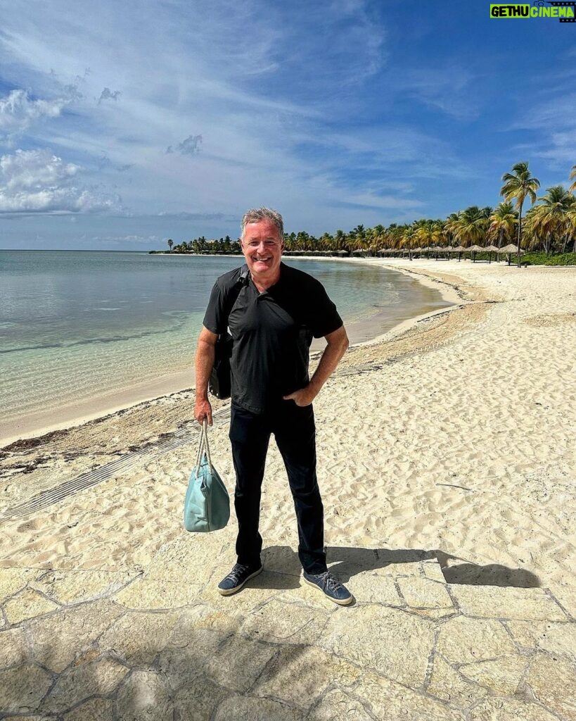 Piers Morgan Instagram - Fit (ish..) ✔ Tanned (reddish..) ✔ Rested.. and raring to go. ✔ You’ve worked your magic yet again @jumbybayresort - thanks for another wonderful holiday! Jumby Bay Island Resort