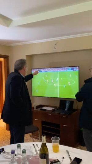 Piers Morgan Instagram - I knew.