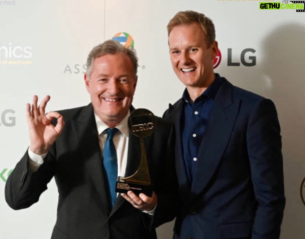 Piers Morgan Instagram - Congrats to @mrdanwalker on the huge honour of presenting me with my big @tricawardsuk ‘Interview of the Year’ trophy yesterday - biggest moment of his career. Grosvenor House Hotel, Park Lane