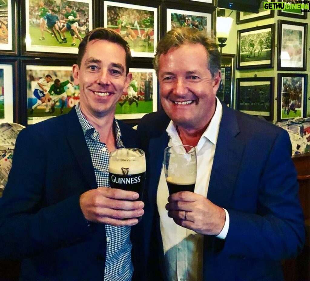 Piers Morgan Instagram - Congrats to @instatubridy on a brilliant 14-year run as host of Ireland’s iconic @latelaterte - A superbly talented TV presenter and one of the nicest & most genuine people in the business. Always had a great time doing his show & a few pints in the pub after… thanks for all the entertainment Ryan and best of luck for the future.