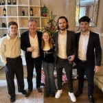 Piers Morgan Instagram – Merry Christmas from the Morgan squad! 🎄 Newick