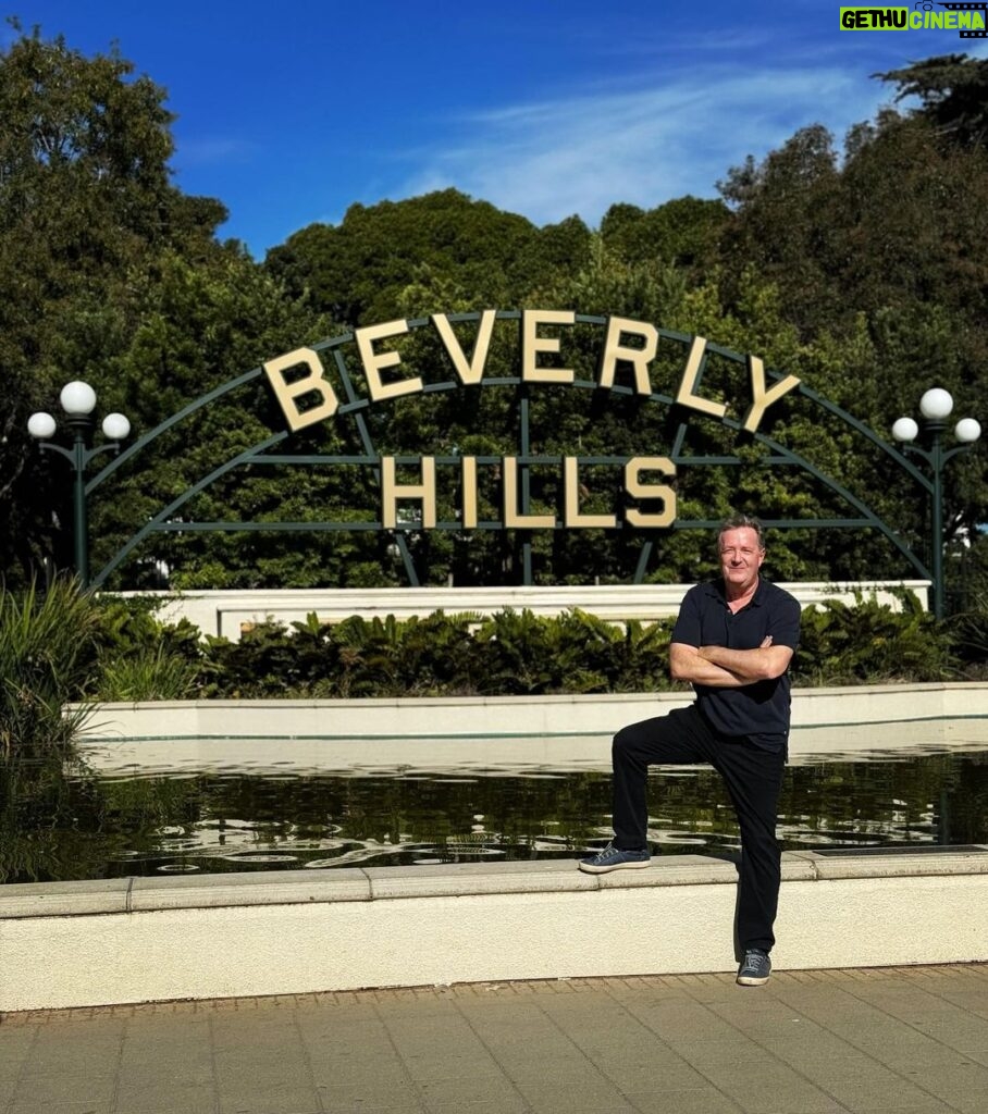 Piers Morgan Instagram - Lived in Beverly Hills on and off for 17 years and always resisted the temptation to pose with the sign like a cheesy tourist. Until now. (pic: Elise Morgan) Beverly Hills, California