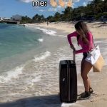 Piper Rockelle Instagram - i’m moving ✌🏼🌊 #travel #beach #girl #funny Sandyport, Nassau Island, Bahamas