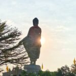 Pirapat Watthanasetsiri Instagram - สร้างพระถวายรับปีใหม่ 🙏🏻
