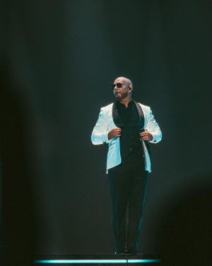 Pitbull Instagram - Thank you Fresno and San Francisco for a great opening stretch of #TheTrilogyTour 2nd leg. See you next, Palm Desert dalllleeeee