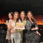 Pitchanart Sakakorn Instagram - กว่าพี่เป้ยเค้าจะว่างก็เลยวันเกิดเค้ามาไกลละค่ะ 🫣🎂😘♥️🫶🏻 Hap Happy Birthday to u.. @ppanward 💋💋 ปล.ร้านนี้ดี ของเล่นเยอะมาก เนตไอห้ามพลาด คอนเท้นท์แน่นเว่อร์!! @karawa_omakase 🍣 Karawa Omakase