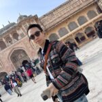 Pitchanart Sakakorn Instagram - ม้า ลา อูฐ ทริปนี้จั่วได้ ช้าง! ค่ะ🐘🐘🐘♥️ #ก็ว่าจะไม่รัก Amber Fort Jaipur, India