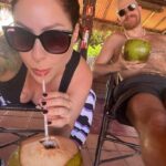 Pitty Instagram - dump despedida das mini-férias pra cair na estrada novamente, com a bença de todo sal do mar 🌊 🧜‍♀️