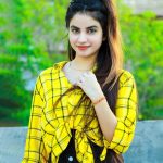Piyanka Mongia Instagram - जिससे मोहब्बत करते हो, उसे समझने की कोशिश करो परखने की नहीं🥀 . . . #piyanka_mongia #piyankians #piifam . . #keepsupporting #keepgoing #keeploving #keepmotivating #kbye #instadaily #instagood #instagram #insta #instamood #instafashion #fashion #fashionblogger #fashionstyle #fashionista #fashionphotography #fashionable #fashiongram #lifestyle #lifestyleblogger #lifestylephotography #lifestylebloggers #lifestylemodel #punjab