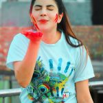 Piyanka Mongia Instagram - Let the colours of Holi spread message of peace and happiness 😊Happy Holi❤️ . . #holi #holifestival #holi2021 #happyholi #piyanka_mongia #piyankians #piifam