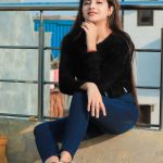 Piyanka Mongia Instagram - पहला प्यार हो या दूसरा फ़र्क़ नहीं पड़ता बस प्यार सच्चा होना चाहिए🌹 . . #piyanka_mongia #piyankians #piifam . . #keepsupporting #keepgoing #keeploving #keepmotivating #kbye #instadaily #instagood #instagram #insta #instamood #instafashion #fashion #fashionblogger #fashionstyle #reels #fashionphotography #fashionable #fashiongram #reelitfeelit #lifestyleblogger #lifestylephotography #reelkarofeelkaro #lifestylemodel #punjab