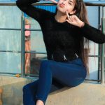 Piyanka Mongia Instagram - पहला प्यार हो या दूसरा फ़र्क़ नहीं पड़ता बस प्यार सच्चा होना चाहिए🌹 . . #piyanka_mongia #piyankians #piifam . . #keepsupporting #keepgoing #keeploving #keepmotivating #kbye #instadaily #instagood #instagram #insta #instamood #instafashion #fashion #fashionblogger #fashionstyle #reels #fashionphotography #fashionable #fashiongram #reelitfeelit #lifestyleblogger #lifestylephotography #reelkarofeelkaro #lifestylemodel #punjab