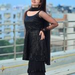 Piyanka Mongia Instagram - Last picture is my favourite🖤😍 Which one is yours favourite?☺️👇🏻 . . #ootd #picoftheday #instagram #blacksuit #punjab #haryana #haryanvi #punjabi