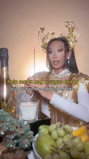 Plastique Tiara Instagram - How to wish ancestors this year’s Lunar
New Year 🧧
Not many requests, one is enough. Amen 🙏 
#xuhuong #funnyreel #lunarnewyear