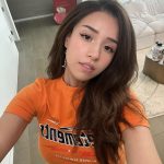 Pokimane Instagram - hi instagram Haha :)