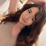 Pokimane Instagram - back to dark brown 🤎