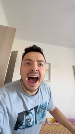 Pollo Castillo Instagram - no hay salida