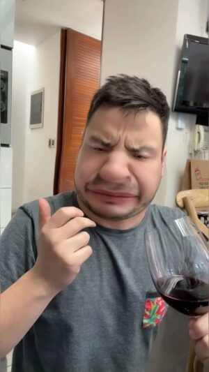 Pollo Castillo Instagram - mejor vuelvo al milo