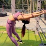 Poonam Dubey Instagram - Finding strength in every step of the journey.…. . . . Back and shoulder day #backworkout #shoulderworkout #fitness #fitnessmodel #fitnessmotivation #2024 #poonamdubey
