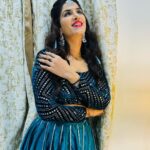 Poonam Dubey Instagram - ढूँढो ख़ुशी पहले ख़ुद के अंदर , दुनिया में ग़म तो तमाम मिलेंगे। दर्द में जो शामिल हो वही सच्चा यार, महफ़िल में तो दोस्त हज़ार मिलेंगे॥ ….. #poonamdubey #thoughtoftheday #stayblessed #staypositive 🫶😘🤗❤️🧿 Mumbai, Maharashtra