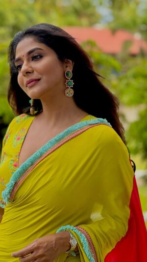 Poornima Indrajith Instagram - Main character moment ✨
Wardrobe : @pranaahbypoornimaindrajith 
Jewellery: @pureallure.in 
Video courtesy : @signature_by_jagan 
HMU : @amal_ajithkumar