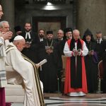 Pope Francis Instagram - EN: All efforts towards full #ChristianUnity are called to follow the same path as Saint Paul. We should set aside the centrality of our own ideas to seek the Lord's voice and allow Him to take the initiative. PT: Todos os esforços em direção à plena #UnidadedosCristãos são chamados a seguir o mesmo percurso de São Paulo: pôr de lado a centralidade das nossas ideias para buscar a voz do Senhor e deixar-Lhe iniciativa e espaço. ES: Todos los esfuerzos hacia la plena #UnidadDeLosCristianos están llamados a seguir el mismo itinerario de san Pablo: a poner a un lado la centralidad de nuestras ideas para buscar la voz del Señor y dejarle a Él iniciativa y espacio. IT: Tutti gli sforzi verso la piena #UnitàdeiCristiani sono chiamati a seguire lo stesso percorso di San Paolo: a mettere da parte la centralità delle nostre idee per cercare la voce del Signore e lasciare iniziativa e spazio a Lui. FR: Tous les efforts vers la pleine #UnitédesChrétiens sont appelés à suivre le même chemin que Paul, à mettre de côté la centralité de nos idées pour chercher la voix du Seigneur et lui laisser l’initiative et la place. DE: Alle Bemühungen um die volle #EinheitderChristen sind berufen, den gleichen Weg zu gehen wie Paulus: das Kreisen um unsere eigenen Ideen aufgeben, um die Stimme des Herrn zu suchen und Ihm die Initiative zu überlassen und Raum zu geben. PL: Wszelkie wysiłki zmierzające do pełnej jedności są wezwane do podążania tą samą drogą Pawłową: do odsunięcia naszych idei z centrum na bok, aby szukać głosu Pana i pozostawić Jemu inicjatywę oraz przestrzeń. #JednośćChrześcijan Basilica of Saint Paul Outside the Walls