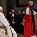 Pope Francis Instagram - EN: All efforts towards full #ChristianUnity are called to follow the same path as Saint Paul. We should set aside the centrality of our own ideas to seek the Lord's voice and allow Him to take the initiative. PT: Todos os esforços em direção à plena #UnidadedosCristãos são chamados a seguir o mesmo percurso de São Paulo: pôr de lado a centralidade das nossas ideias para buscar a voz do Senhor e deixar-Lhe iniciativa e espaço. ES: Todos los esfuerzos hacia la plena #UnidadDeLosCristianos están llamados a seguir el mismo itinerario de san Pablo: a poner a un lado la centralidad de nuestras ideas para buscar la voz del Señor y dejarle a Él iniciativa y espacio. IT: Tutti gli sforzi verso la piena #UnitàdeiCristiani sono chiamati a seguire lo stesso percorso di San Paolo: a mettere da parte la centralità delle nostre idee per cercare la voce del Signore e lasciare iniziativa e spazio a Lui. FR: Tous les efforts vers la pleine #UnitédesChrétiens sont appelés à suivre le même chemin que Paul, à mettre de côté la centralité de nos idées pour chercher la voix du Seigneur et lui laisser l’initiative et la place. DE: Alle Bemühungen um die volle #EinheitderChristen sind berufen, den gleichen Weg zu gehen wie Paulus: das Kreisen um unsere eigenen Ideen aufgeben, um die Stimme des Herrn zu suchen und Ihm die Initiative zu überlassen und Raum zu geben. PL: Wszelkie wysiłki zmierzające do pełnej jedności są wezwane do podążania tą samą drogą Pawłową: do odsunięcia naszych idei z centrum na bok, aby szukać głosu Pana i pozostawić Jemu inicjatywę oraz przestrzeń. #JednośćChrześcijan Basilica of Saint Paul Outside the Walls