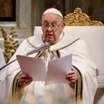 Pope Francis Instagram - EN: The Magi set out to seek God, and they found a child of flesh and bone. ES: Los Magos buscan a Dios y encuentran un Niño en carne y hueso. PT: Os Magos procuram Deus, e encontram um Menino de carne e osso. IT: I Magi cercano Dio e trovano un Bambino in carne e ossa. FR: Les Mages cherchent Dieu et trouvent un Enfant en chair et en os. DE: Die Sterndeuter suchen Gott und finden ein leibhaftiges Kind. PL: Mędrcy szukają Boga i znajdują Dzieciątko w ciele i krwi. Basilica di San Pietro in Vaticano