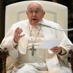 Pope Francis Instagram - EN: If your heart is full of love for Jesus, it shines through in your voices; it is like an arrow that hits the mark, reaching people’s hearts. #PueriCantores PT: Quando seu coração está cheio de amor por Jesus, ele brilha através das vozes e é como uma flecha que acerta o alvo e atinge o coração das pessoas. ES: Si sus corazones están llenos de amor a Jesús, esto se transparenta en las voces y es como una flecha que da de lleno en el blanco, llegando al corazón de las personas. IT: Se il vostro cuore è pieno di amore per Gesù, questo traspare nelle voci ed è come una freccia che coglie in pieno nel segno, arrivando al cuore delle persone. FR: Si votre cœur est plein d’amour pour Jésus, cela transparaît dans les voix et c’est comme une flèche qui fait mouche, atteignant le cœur des personnes. DE: Wenn euer Herz von der Liebe zu Jesus erfüllt ist, scheint das durch die Stimmen durch und ist wie ein Pfeil, der ins Schwarze trifft und die Herzen der Menschen erreicht. Vatican City
