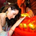 Pragya Jaiswal Instagram - अगले बरस तू जल्दी आ 🙏🏻🌸💫 #VisarjanDay #LalbaghChaRaja