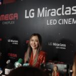 Preechaya Pongthananikorn Instagram - Thank you for making me ALIVE again and Living again (Z🩵Z) ขอบคุณที่กอดไอซ์นะคะ 🙏🏻 #LGxMAJOR #เมกาบางนา #MEGACineplex #LGMiraclass #LEDCinema #โรงหนังLEDใหญ่สุด #เมกาบางนา #MEGACineplex Mega Bangna