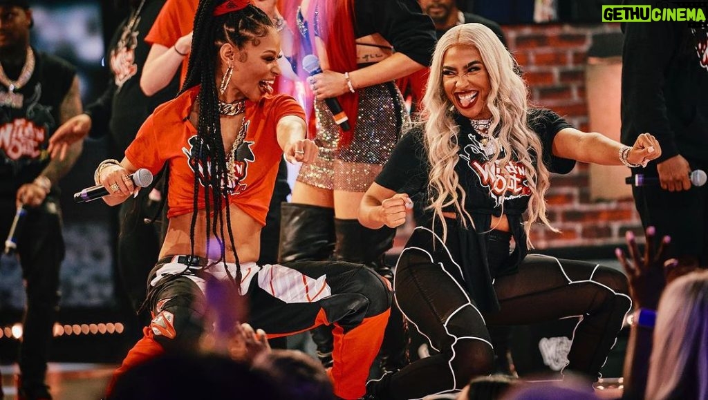 Pretty Vee Instagram - BIG MOOD: Your Favorite Show Is Back With A Brand New Season (20) @mtvwildnout 🔥🎤 - Like Who Tells @kattwilliams This & Then Walks Away! (Only Me) 🤪 -When I Tell Y’all This Season Is So Funny & Littt Y’all Gotta Tune In Tonight At 9/8c On @vh1 (Don’t Miss It) 😎 - @nickcannon Thank You Again….. K Bye 💃🏽