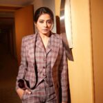 Priyamani Instagram - Power suiting through 🌹 #amazonprimevideo #areyouready @tweed.and.twine @viangevintage 📸 @shivamguptaphotography Shoes @oceedeeshoes Styled by @theitembomb MUH : @pradeep_makeup @shobhahawale